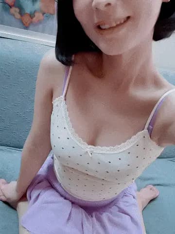 八木ソフィ