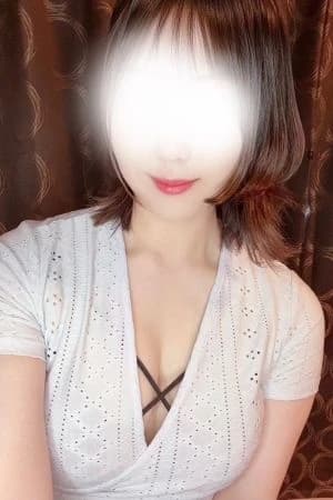 山岡 なつ