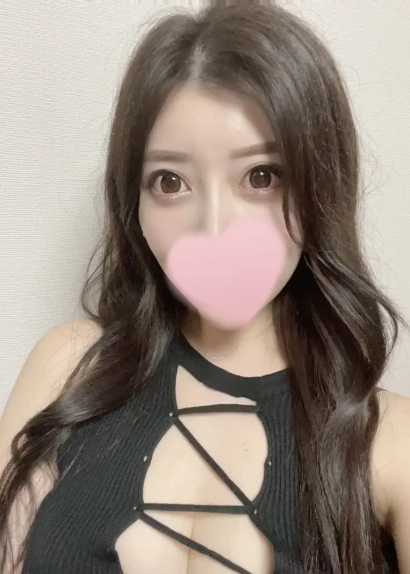 瀬名ひかる