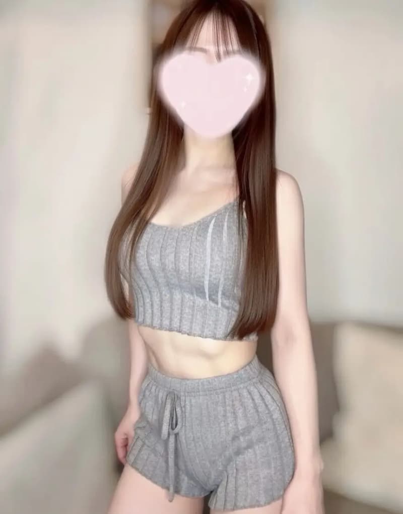 真山せな