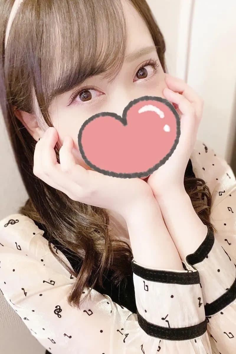 ももな