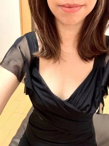 芽衣