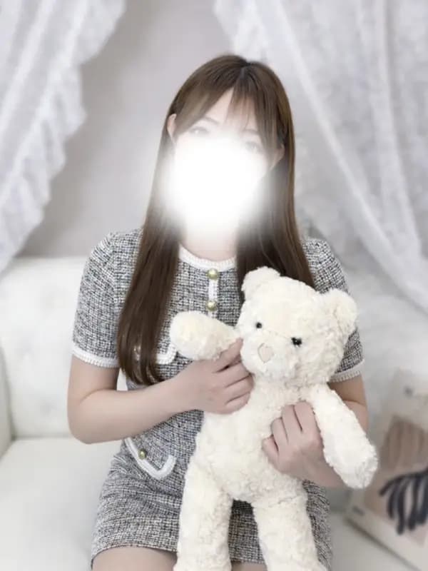 野中あやな