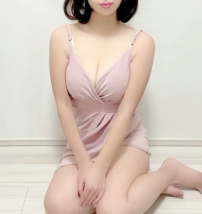 立河綾香