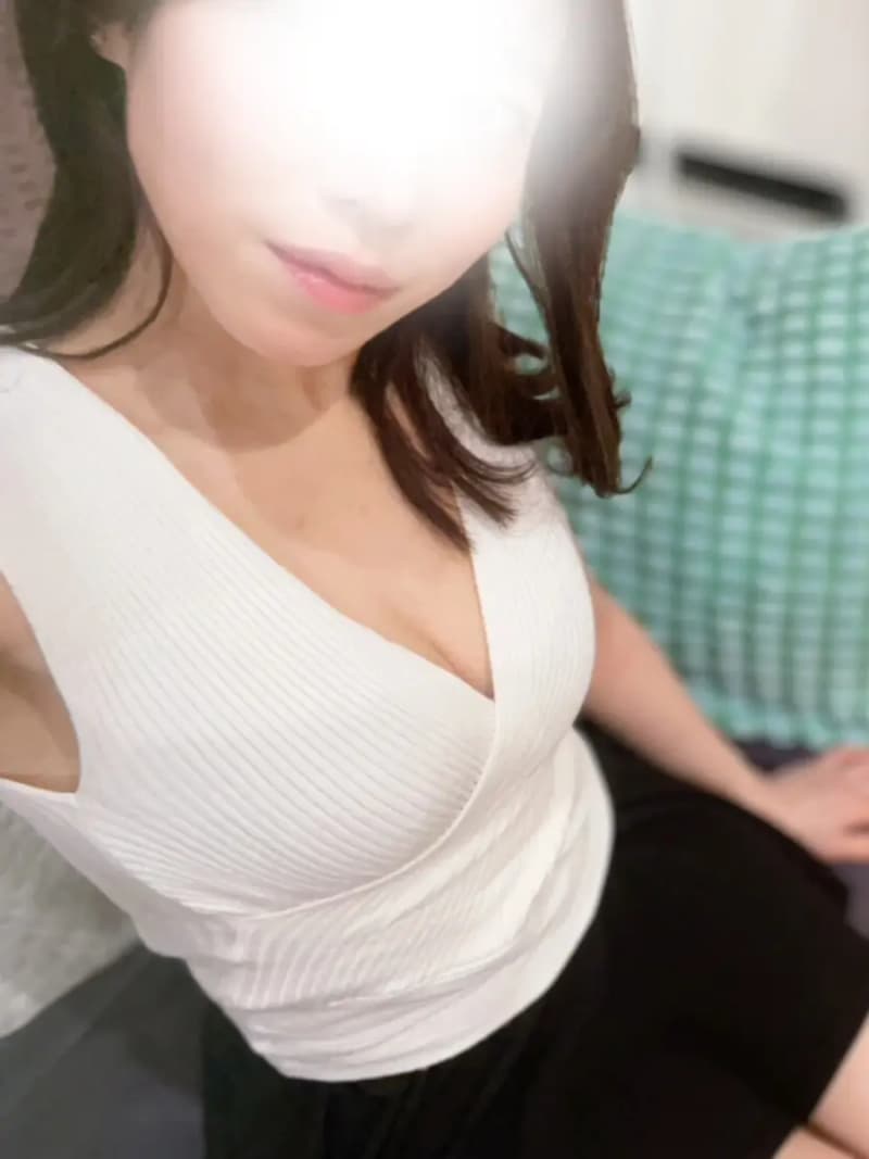 イズミ