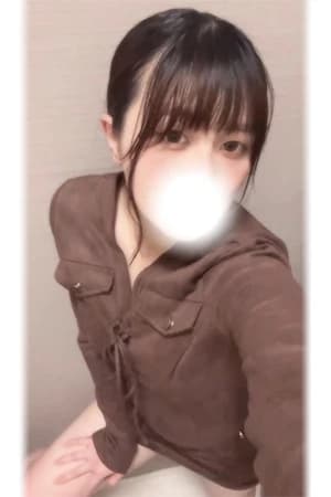 秋山ゆいな