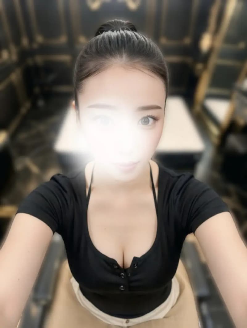 めい
