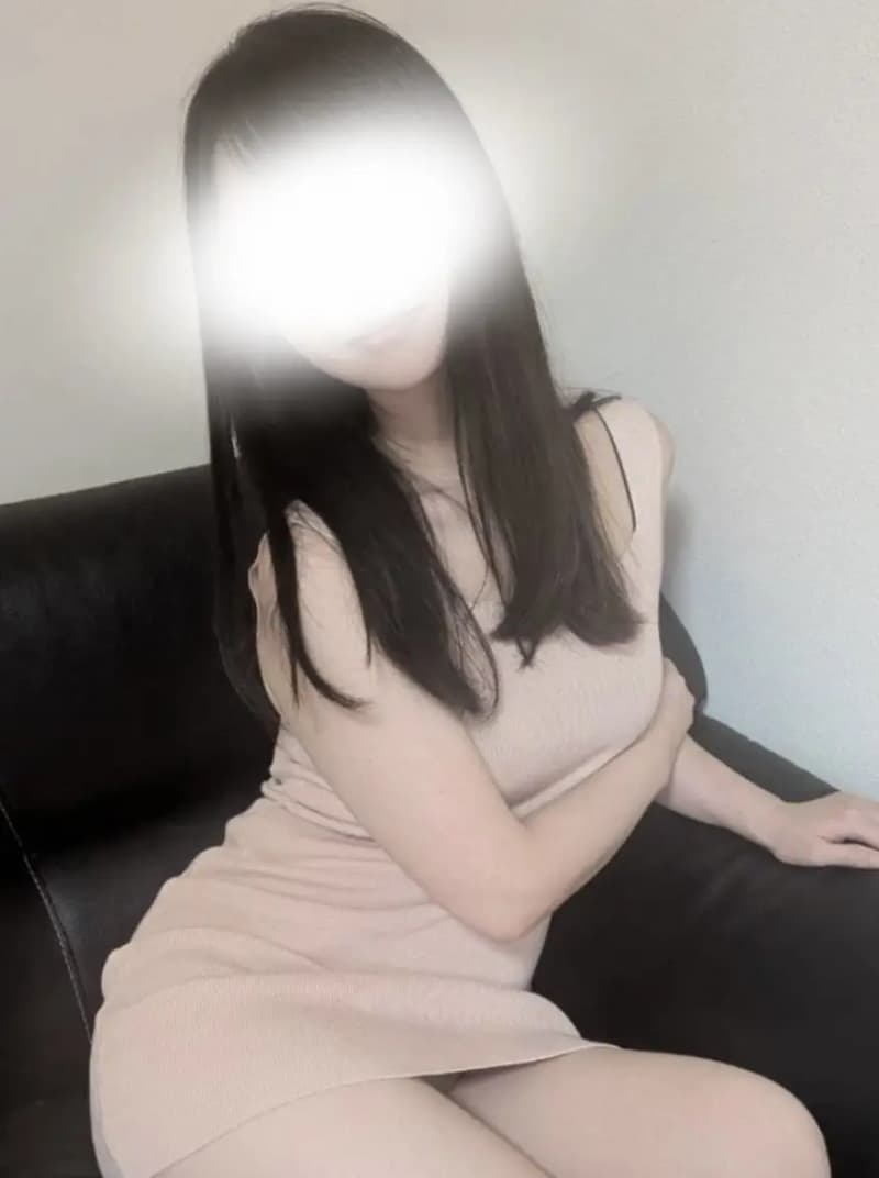 久遠ななせ
