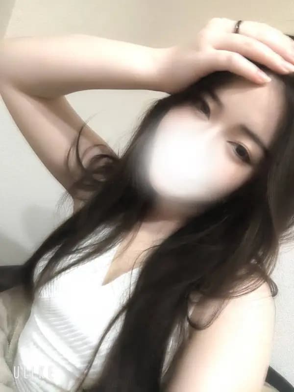 紅月 えま