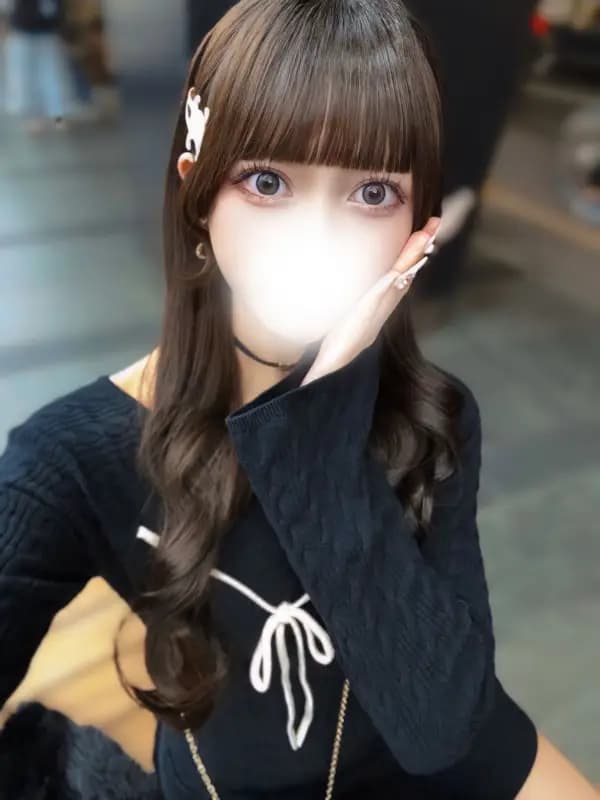 七瀬らら（ななせらら）