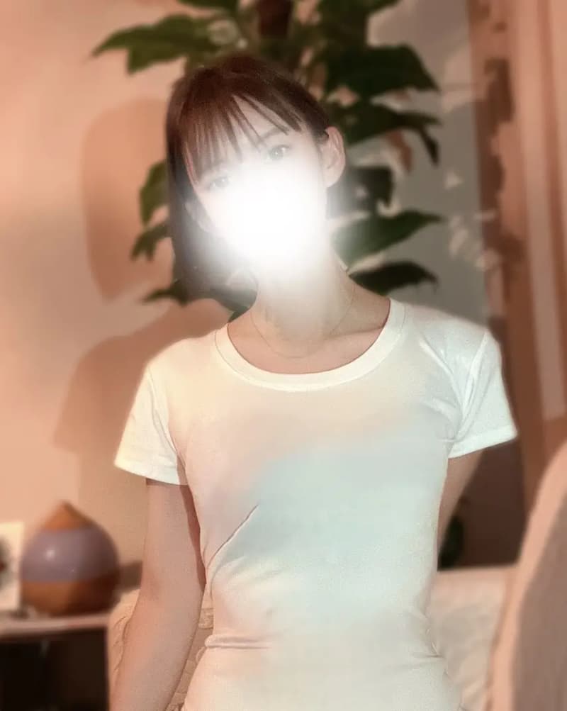 最咲 こはる