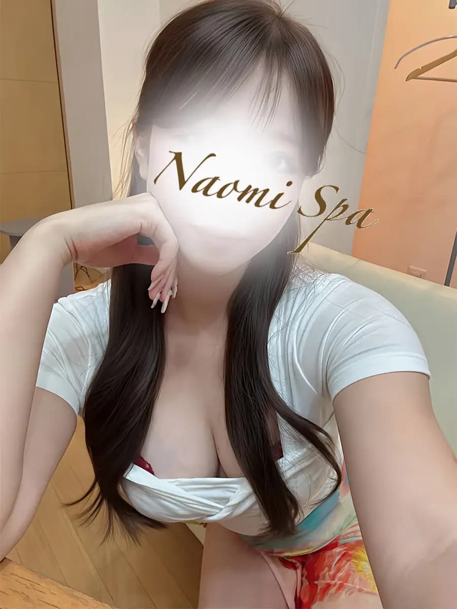 月乃まみ
