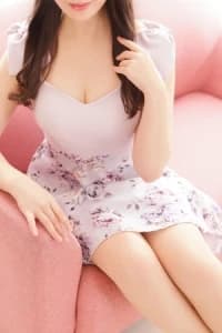 銀座メンズエステ、アロマ＆リンパマッサージサロン「Ginza Room～ギンザ・ルーム」 | 成海（なるみ）さん