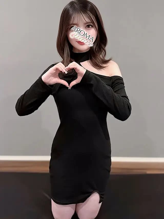 乙花めるのプロフィール・写真｜新宿・東新宿・銀座のメンズエステ【アロマモア】完全個室・日本人セラピスト