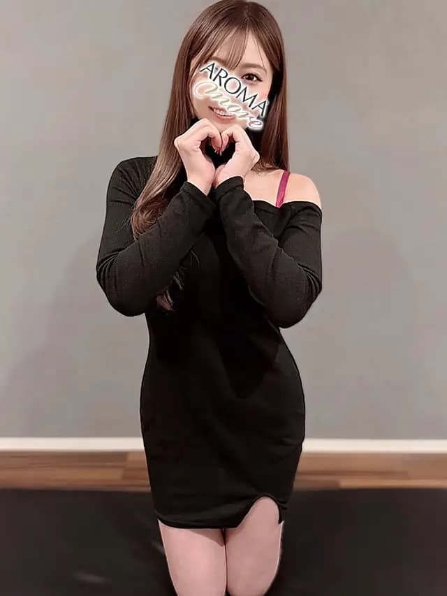 千里ひかるのプロフィール・写真｜新宿・東新宿・銀座のメンズエステ【アロマモア】完全個室・日本人セラピスト