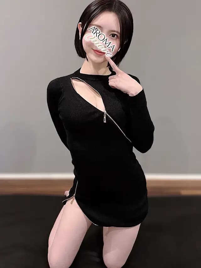 神崎あやのプロフィール・写真｜新宿・東新宿・銀座のメンズエステ【アロマモア】完全個室・日本人セラピスト