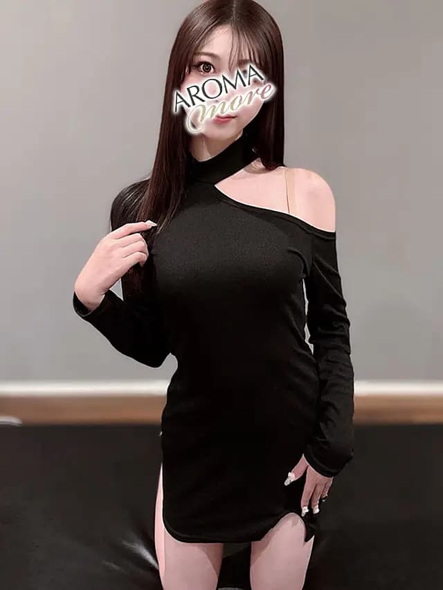 夏乃うたのプロフィール・写真｜新宿・東新宿・銀座のメンズエステ【アロマモア】完全個室・日本人セラピスト