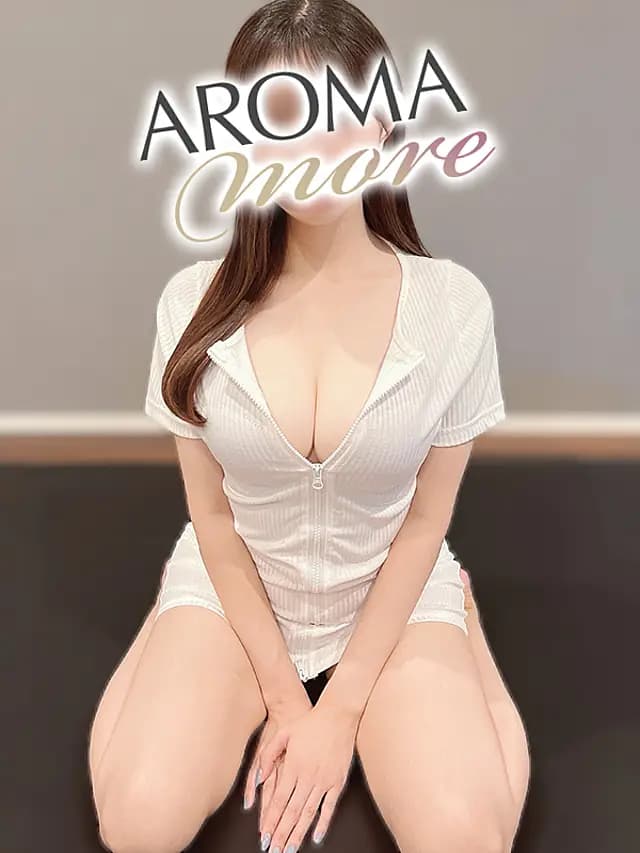 来栖りおのプロフィール・写真｜新宿・東新宿・銀座のメンズエステ【アロマモア】完全個室・日本人セラピスト