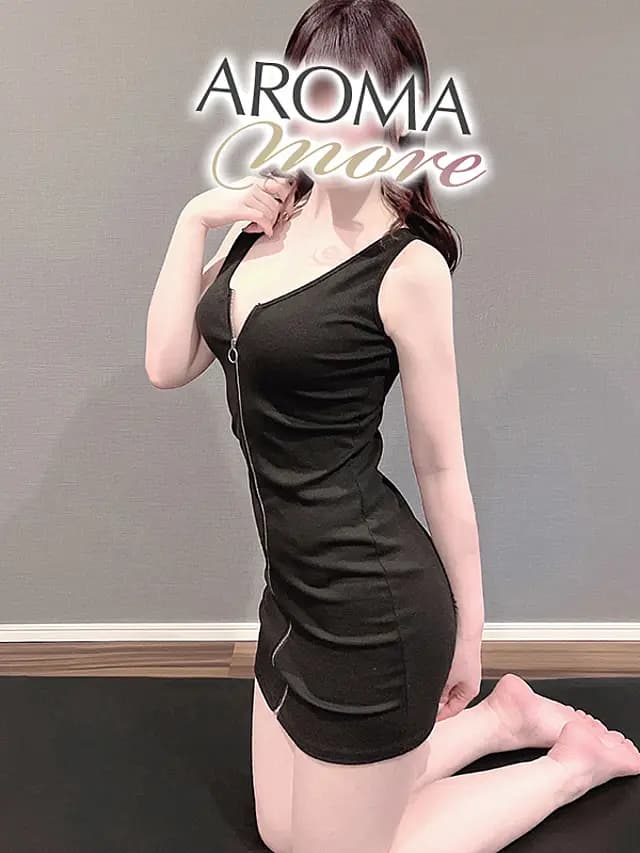 立花るいのプロフィール・写真｜新宿・東新宿・銀座のメンズエステ【アロマモア】完全個室・日本人セラピスト