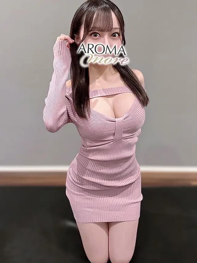 南あずさのプロフィール・写真｜新宿・東新宿・銀座のメンズエステ【アロマモア】完全個室・日本人セラピスト