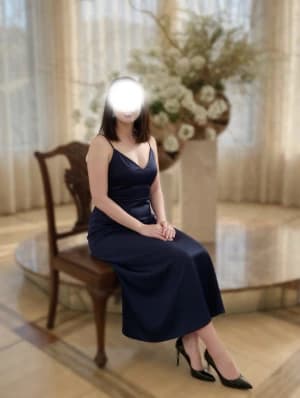 大阪高級メンズエステ『マダムの秘密』大人女性がもてなす極上の癒し｜桜井萌さん