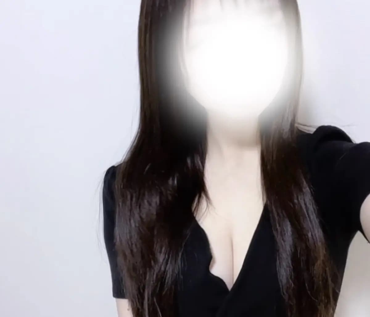 いろは プロフィール｜北九州 小倉 メンエス 『AROMA eclat』