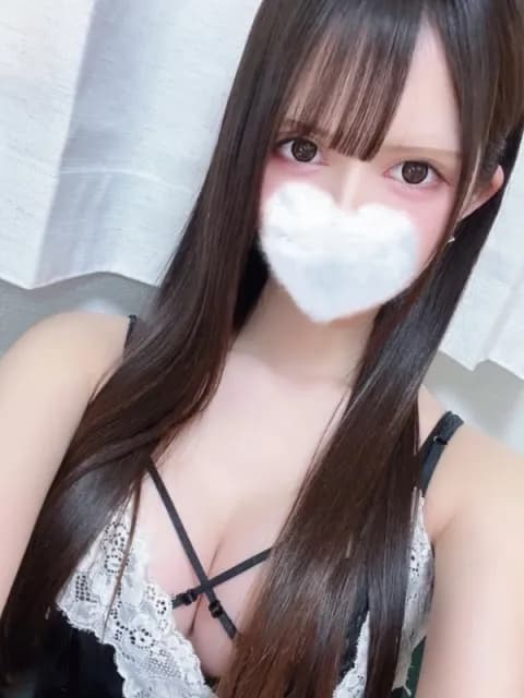 白雪ひなさんのプロフィール｜越谷・メンズエステ｜Aroma Luminous-ルミナス-