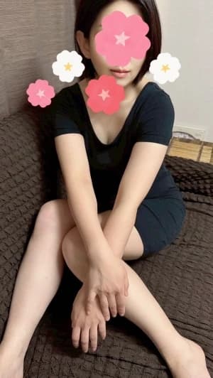 厳しい面接審査を通過した30代40代の美熟女セラピストプロフィール｜蒲田・大森・大井町・武蔵小杉・新丸子・代々木のメンズエステ「ホオズキスパ」