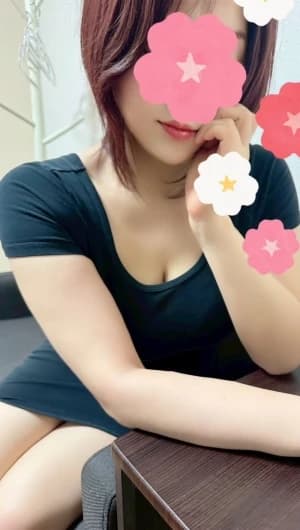 厳しい面接審査を通過した30代40代の美熟女セラピストプロフィール｜蒲田・大森・大井町・武蔵小杉・新丸子・代々木のメンズエステ「ホオズキスパ」