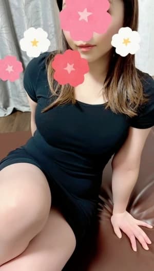 厳しい面接審査を通過した30代40代の美熟女セラピストプロフィール｜蒲田・大森・大井町・武蔵小杉・新丸子・代々木のメンズエステ「ホオズキスパ」