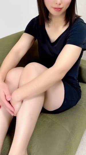 厳しい面接審査を通過した30代40代の美熟女セラピストプロフィール｜蒲田・大森・大井町・武蔵小杉・新丸子・代々木のメンズエステ「ホオズキスパ」