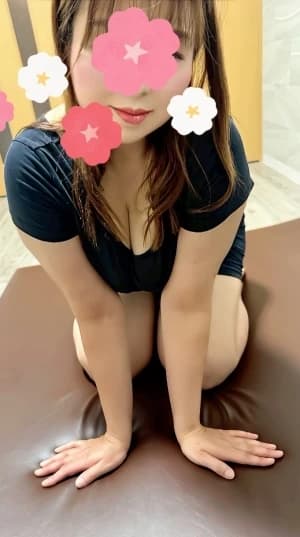 厳しい面接審査を通過した30代40代の美熟女セラピストプロフィール｜蒲田・大森・大井町・武蔵小杉・新丸子・代々木のメンズエステ「ホオズキスパ」