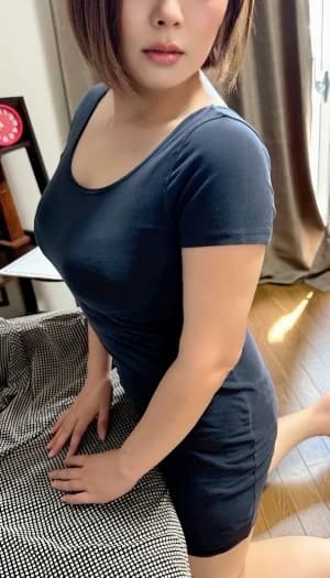 厳しい面接審査を通過した30代40代の美熟女セラピストプロフィール｜蒲田・大森・大井町・武蔵小杉・新丸子・代々木のメンズエステ「ホオズキスパ」