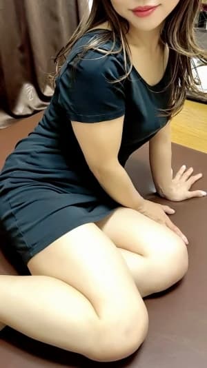 厳しい面接審査を通過した30代40代の美熟女セラピストプロフィール｜蒲田・大森・大井町・武蔵小杉・新丸子・代々木のメンズエステ「ホオズキスパ」