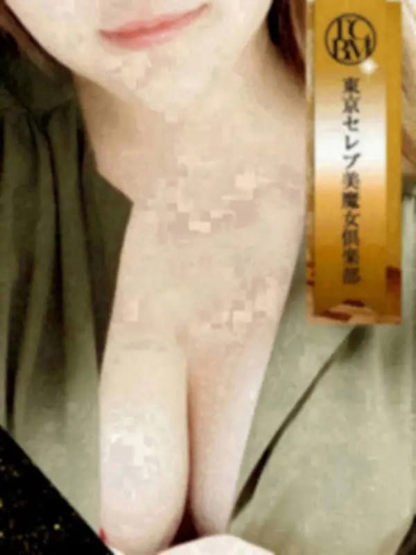 一条　なつみ【VIP級のセラピスト】さんのプロフィール｜港区で生活をする美しい、スタイル、美貌、そして内面も磨き上げたセレブな美女を厳選しています。｜東京セレブ美魔女倶楽部