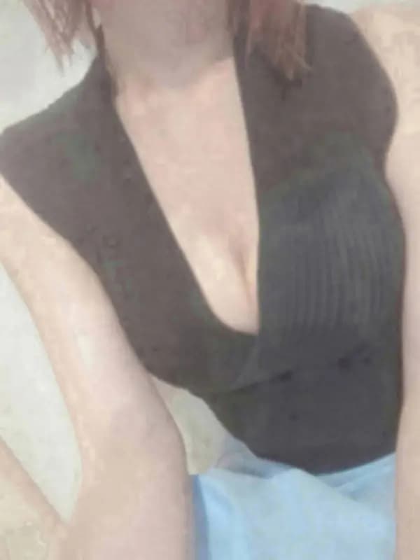 愛平もあさんのプロフィール｜港区で生活をする美しい、スタイル、美貌、そして内面も磨き上げたセレブな美女を厳選しています。｜東京セレブ美魔女倶楽部