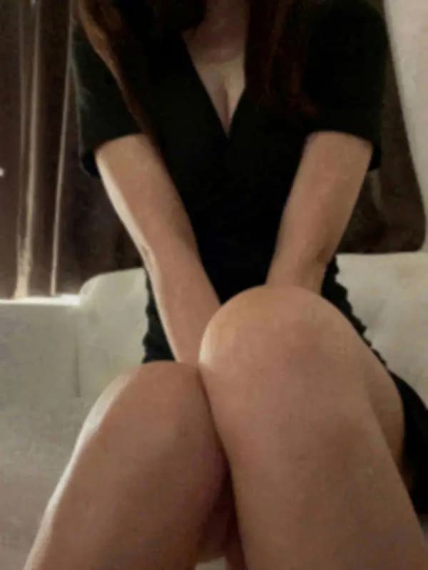 涼宮まりあさんのプロフィール｜港区で生活をする美しい、スタイル、美貌、そして内面も磨き上げたセレブな美女を厳選しています。｜東京セレブ美魔女倶楽部