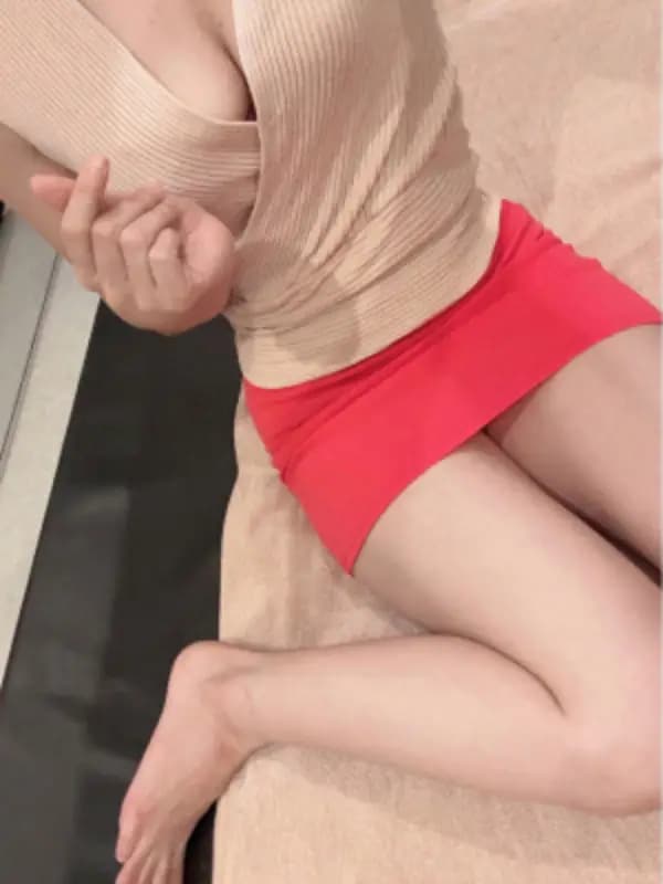 新山ちさと（にいやまちさと）