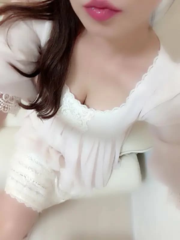 ありすさんのプロフィール｜高級メンズエステ｜ダイヤモンドラヴィエ La vie et