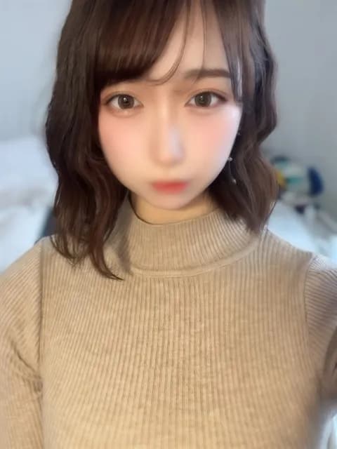 小湊はるひさんのプロフィール｜大阪・メンズエステ｜愛嬌SPA