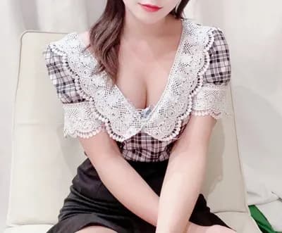 水島 ゆうひ のプロフィール | Aroma Cream | 最高のビジュアルを持つ日本人美女のみ採用しております