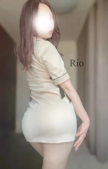 セラピスト | りお