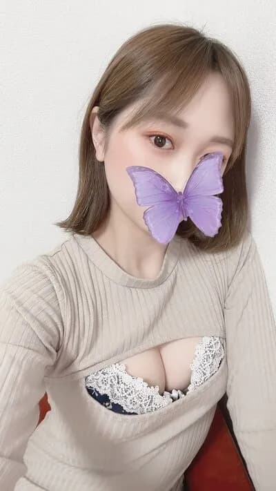星奈もみじ