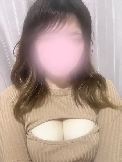 水瀬うい のプロフィール | メンズエステBECAUSE(ビコーズ)