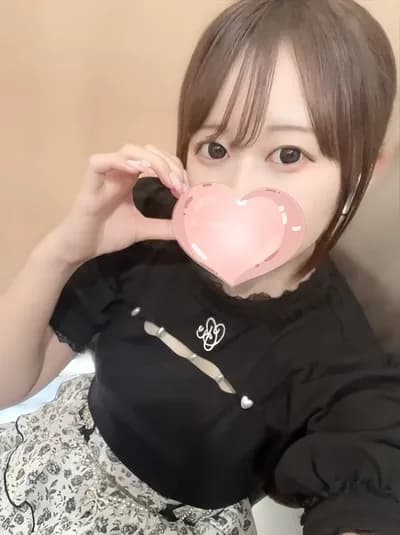 うるる【造形美の極致♡無垢なる白肌】 のプロフィール | Eden | 〜エデン〜