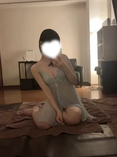 清水なぎさ のプロフィール | メンズエステBECAUSE(ビコーズ)