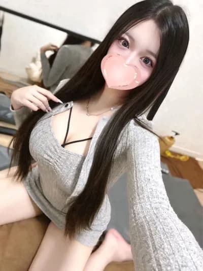 みら【一度会えば中毒♡神スタイルが贈る夢の時間】 のプロフィール | Eden | 〜エデン〜