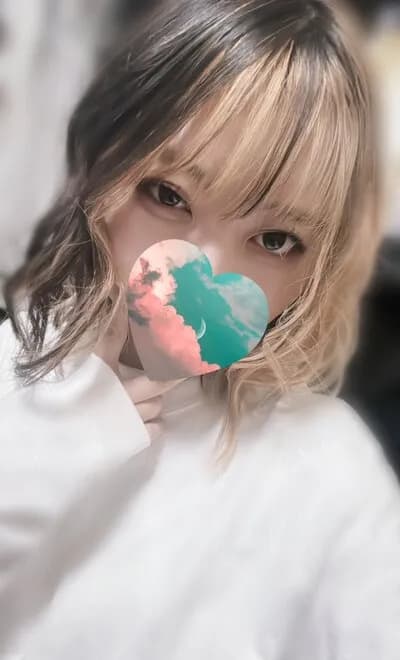 ゆな のプロフィール | メンズエステ ねむりる | 五感を満たす至福のリラクゼーション。身も心もリラックスできる最高の癒しをご提供いたします。