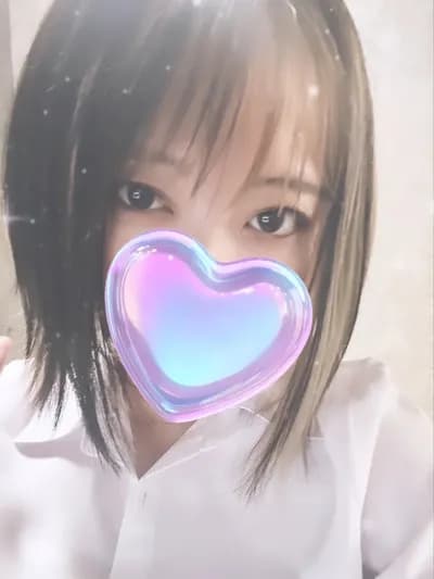 ゆな のプロフィール | メンズエステ ねむりる | 五感を満たす至福のリラクゼーション。身も心もリラックスできる最高の癒しをご提供いたします。
