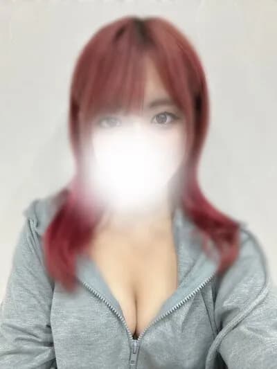 なな のプロフィール | メンズエステ ねむりる | 五感を満たす至福のリラクゼーション。身も心もリラックスできる最高の癒しをご提供いたします。